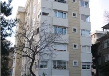 Çiftehavuzlar güzel apartmanı
