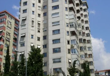 Erenköy suphi apartmanı